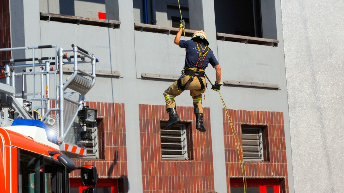 O Fotomagazin /  Tag der offenen Tr 2015 der Berufsfeuerwehr Linz